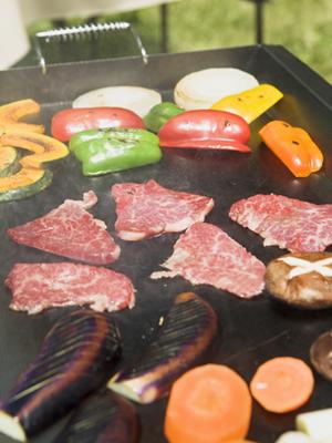 大阪のビジネス・観光に最適な宿泊施設：東横INN大阪阪急十三駅西口1の特徴と便利さ